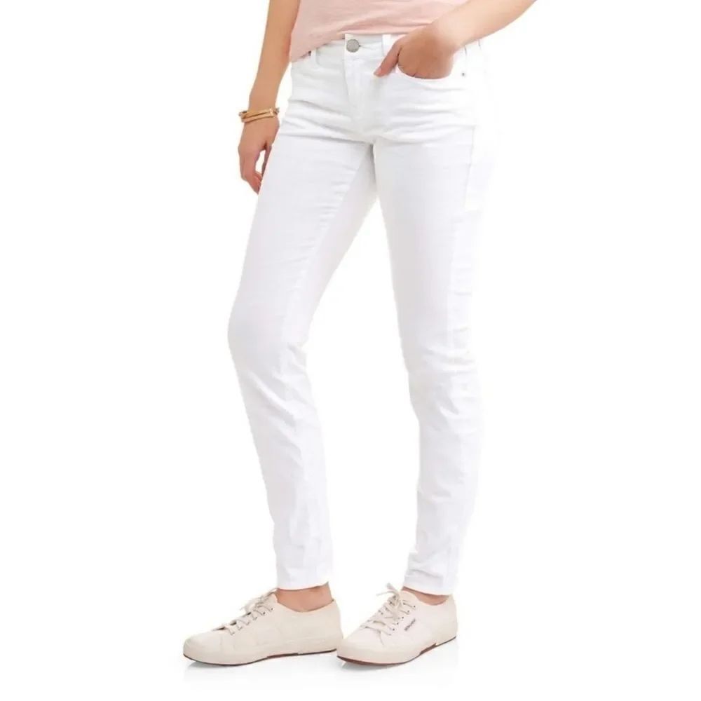 No Boundaries Junior's White Skinny Jean
